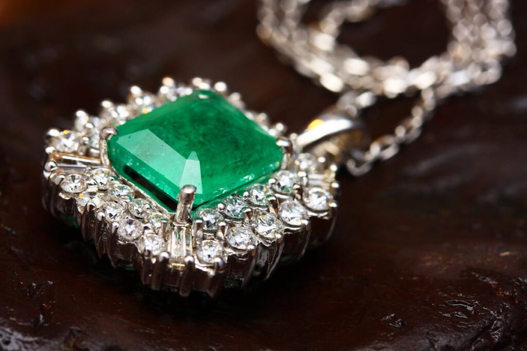 Most Expensive Necklaces In the World
